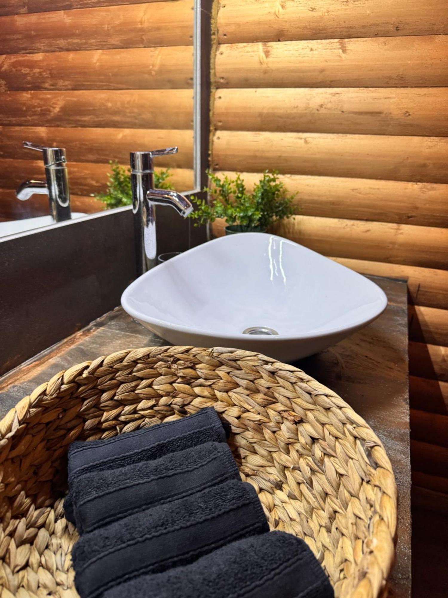 Glamping Resort Halicanum Grkavescak 外观 照片